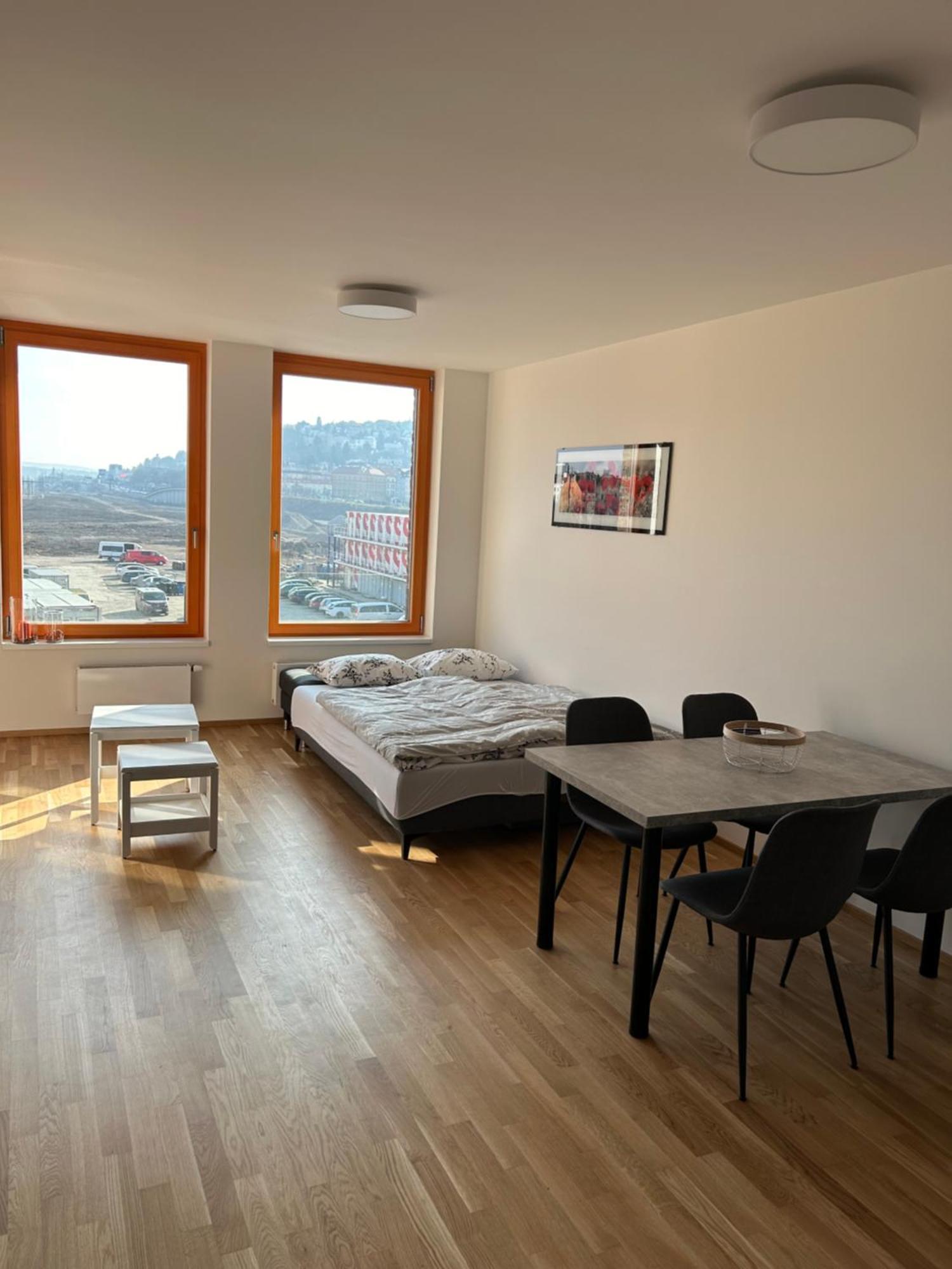 Prague Smichov Andel Apartment Εξωτερικό φωτογραφία